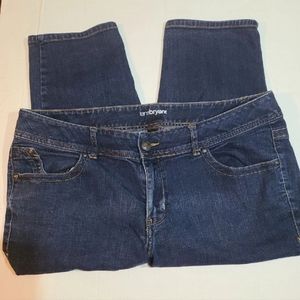 Lane bryant capri size 20